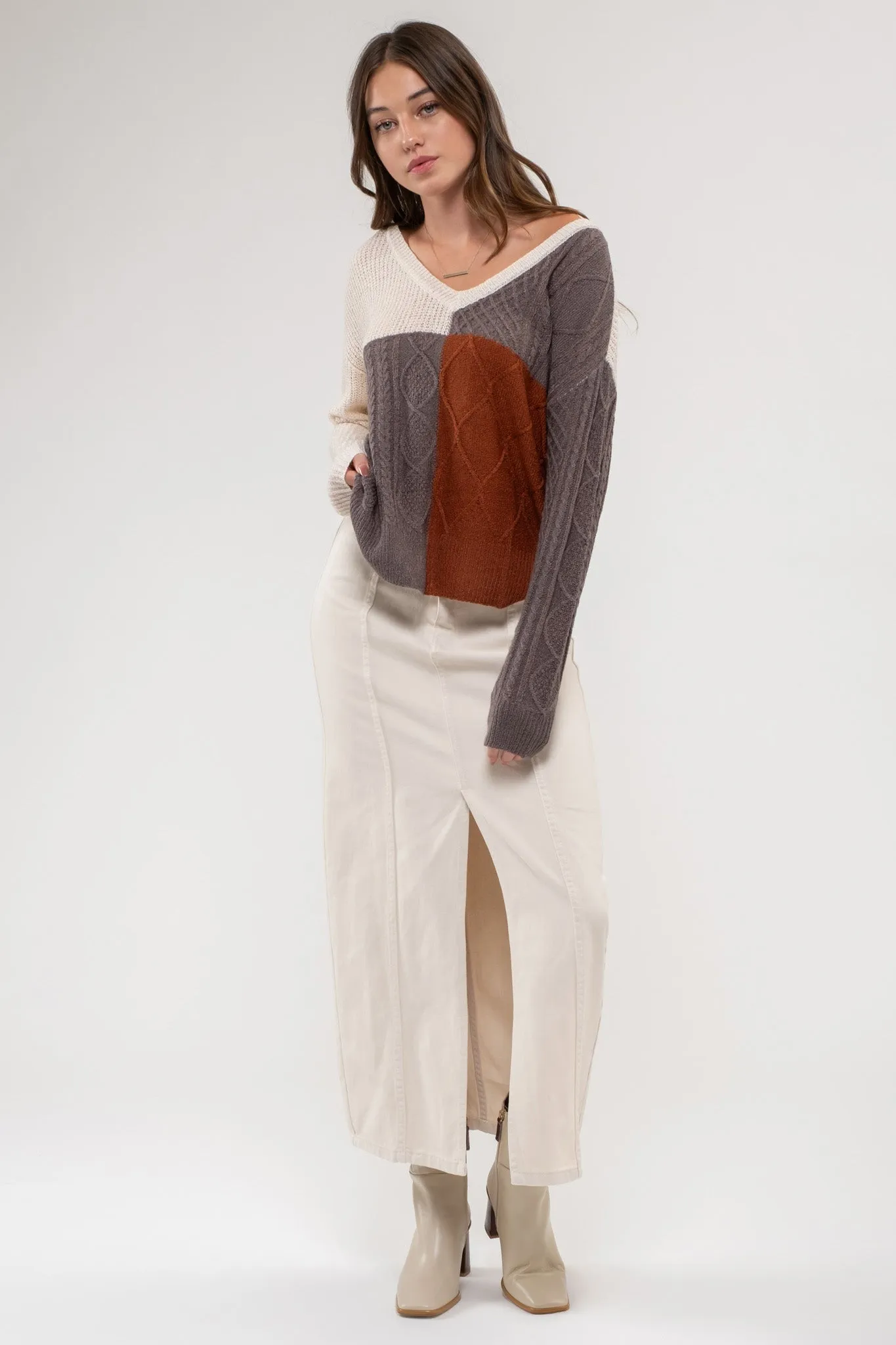 LIGHT-WEIGHT COLORBLOCK KNIT