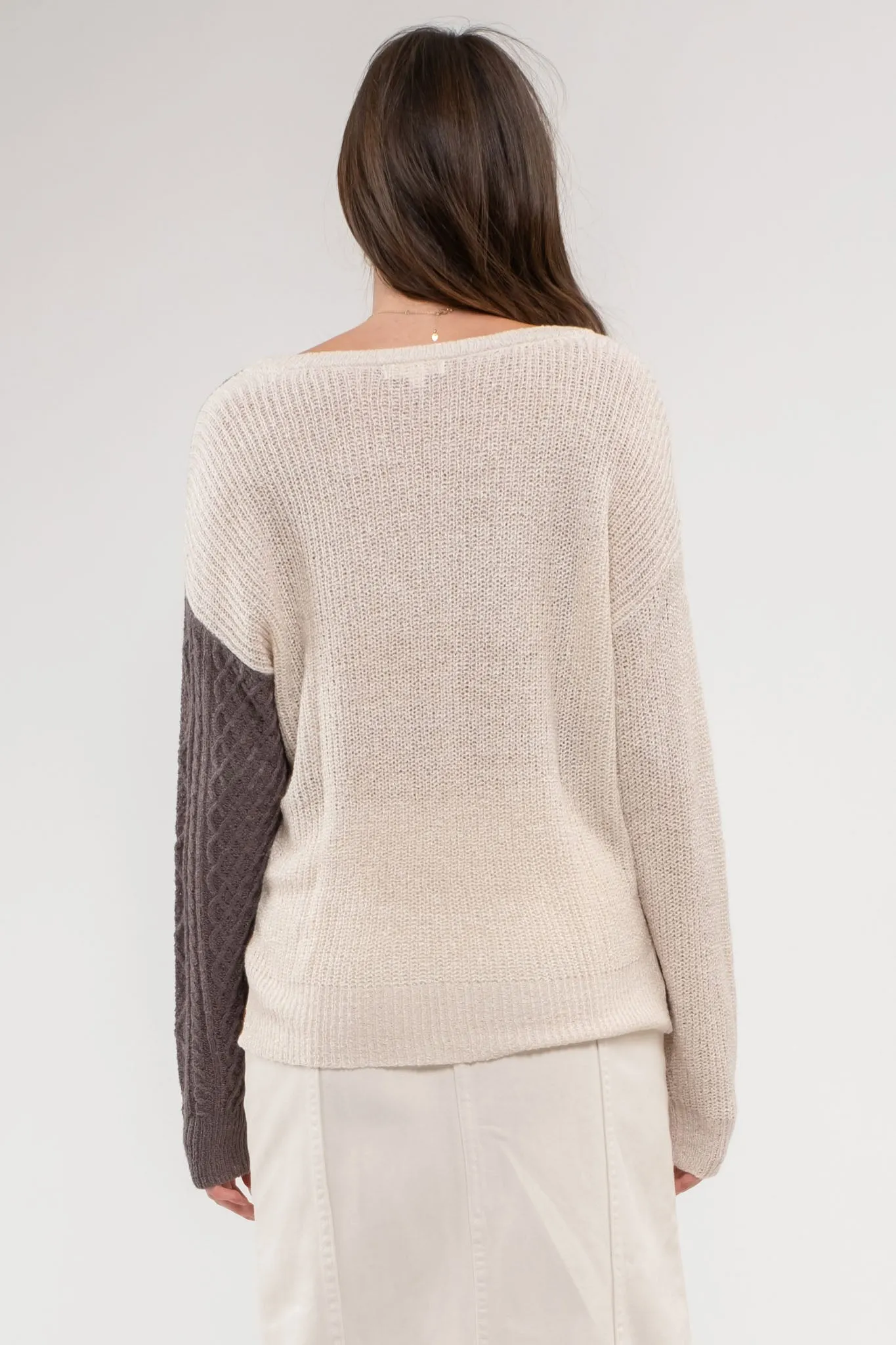 LIGHT-WEIGHT COLORBLOCK KNIT