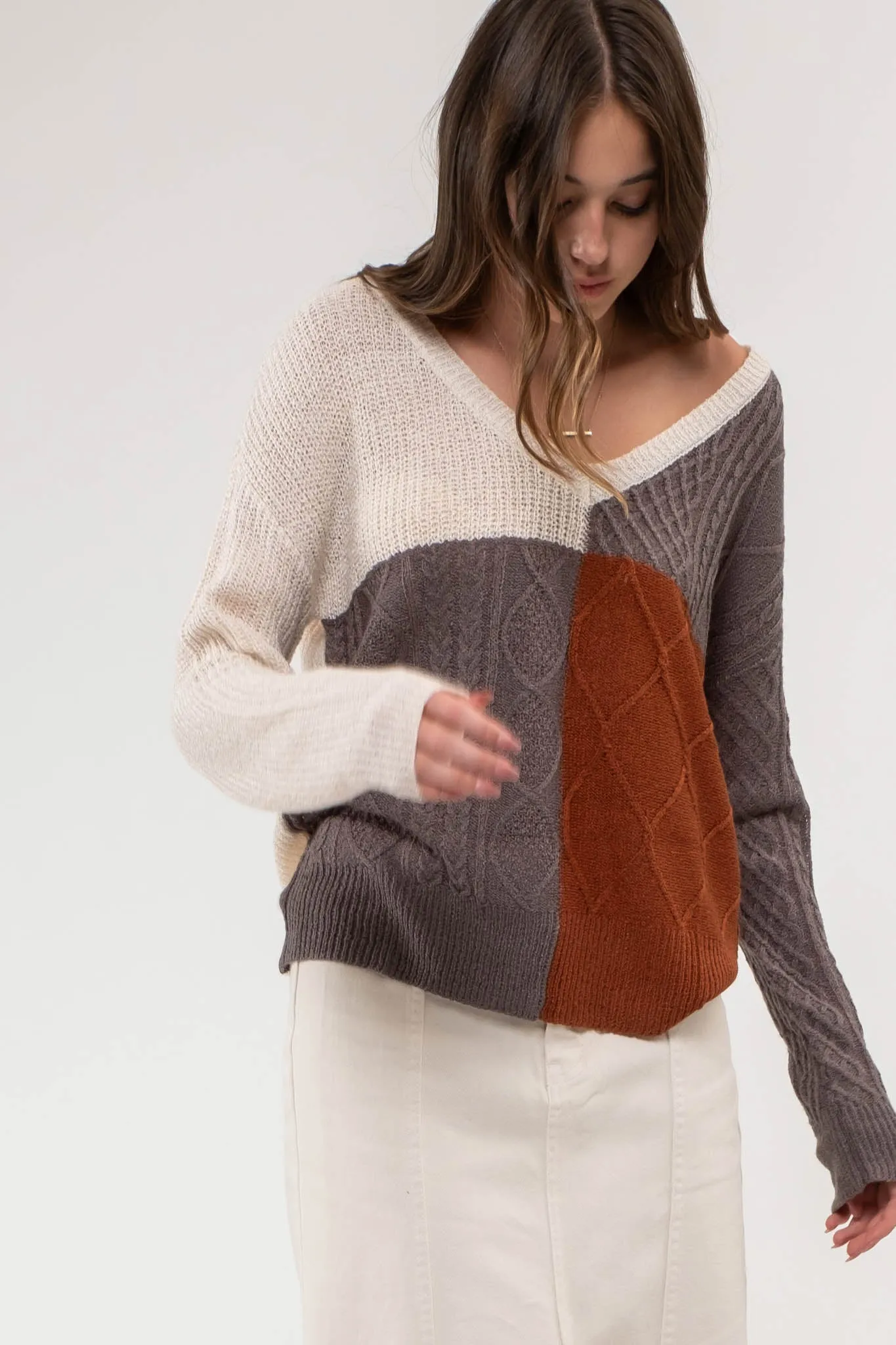 LIGHT-WEIGHT COLORBLOCK KNIT