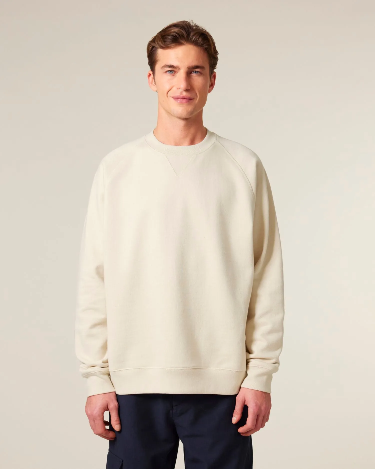 Unisex Organic Cotton Relaxed Raglan Sweatshirt - 400 GSM | Knoxer STSU201