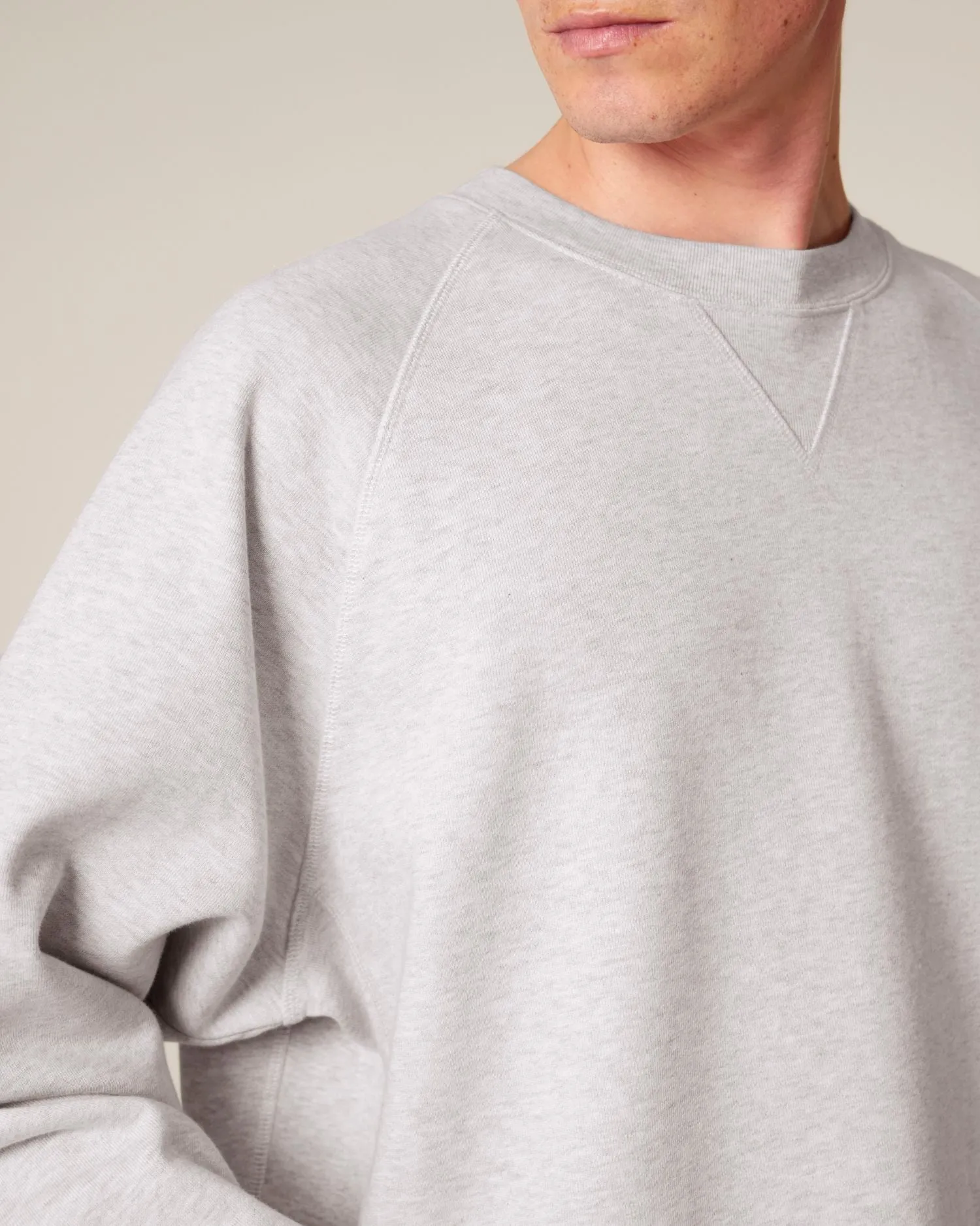 Unisex Organic Cotton Relaxed Raglan Sweatshirt - 400 GSM | Knoxer STSU201