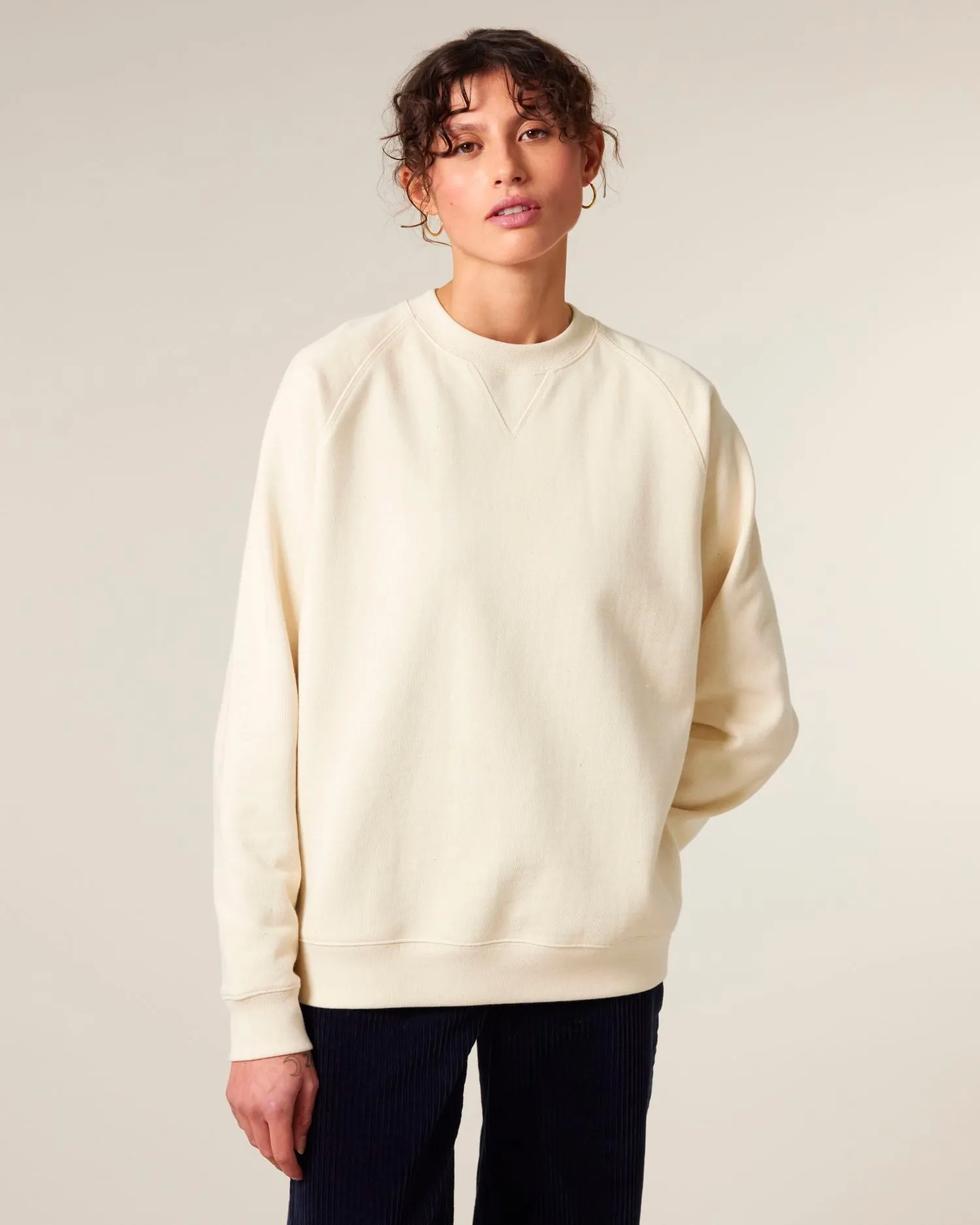 Unisex Organic Cotton Relaxed Raglan Sweatshirt - 400 GSM | Knoxer STSU201